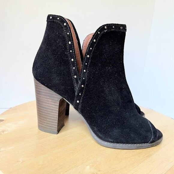 Lucky Brand Laurice Black Suede Open Toe Bootie Women sz 8M - Picture 1 of 10